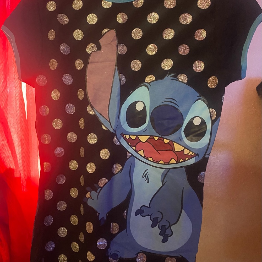 Disney Stitch Women Juniors' Short Sleeve Graphic T-Shirt